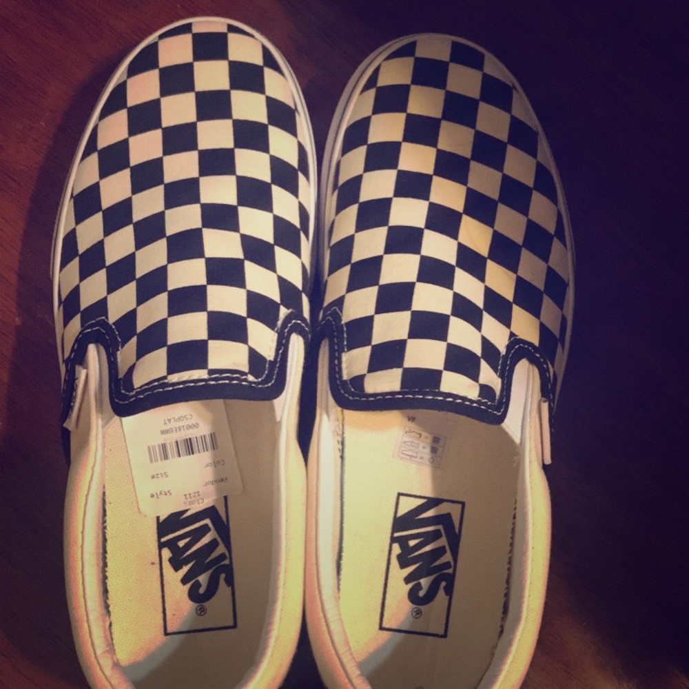 New b&w Vans wedge